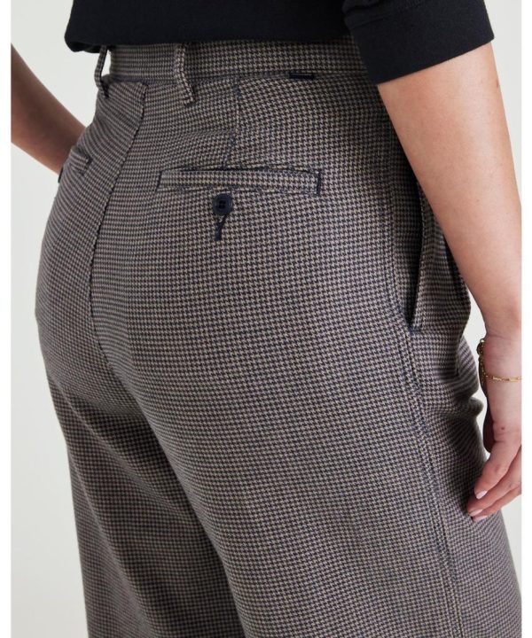 Lilazen.com17f96a8d6b 4